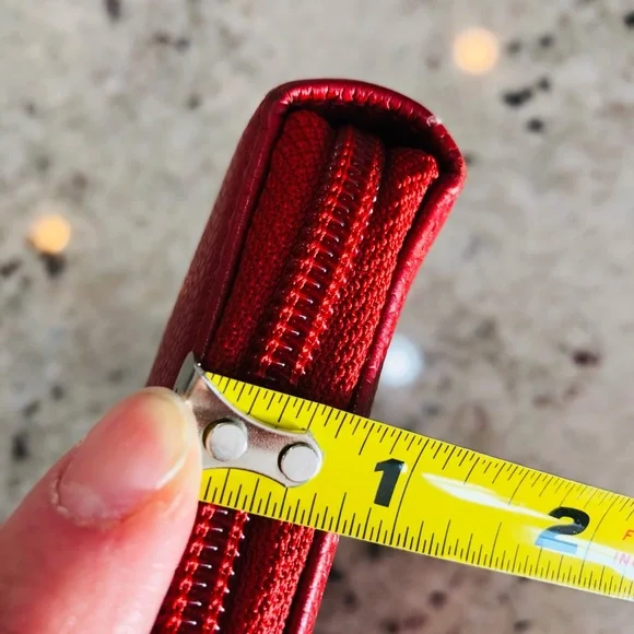 Chanel Timeless XL zipped long wallet in red caviar - Picture 15 of 15